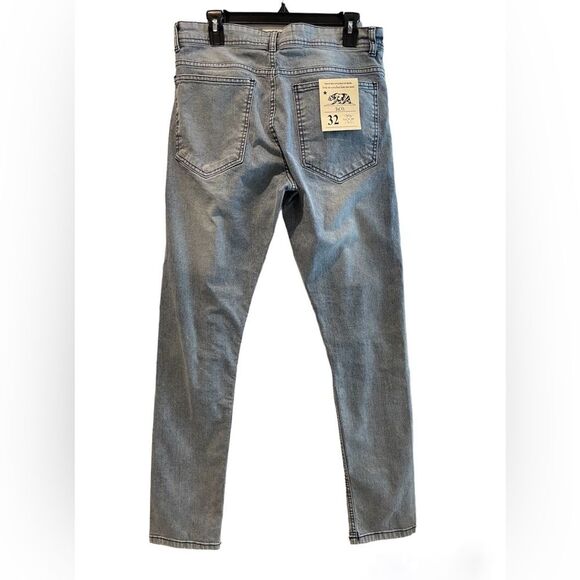 Trestles Supply Co. Distressed Stretch Denim Straight Fit Jeans Blue Size 32 NWT - Picture 2 of 10